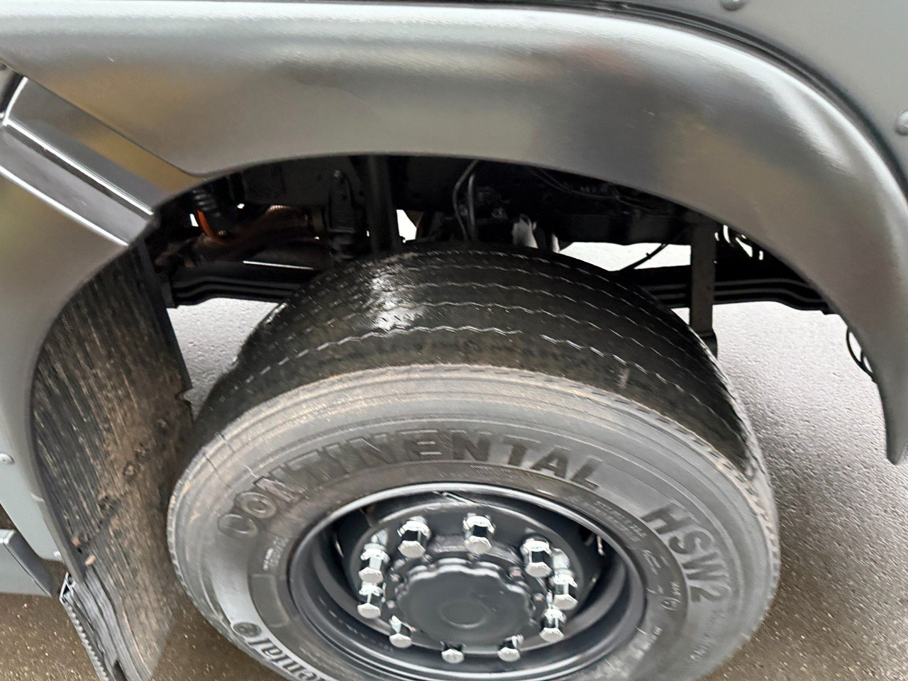 MAN TGS 33.400 6x6 Blattfederung Original 120500 km - شاحنة ذات الخطاف: صور 5 MAN TGS 33.400 6x6 Blattfederung Original 120500 km - شاحنة ذات الخطاف: صور 5