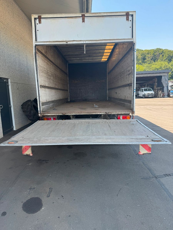 Mercedes-Benz 818 Koffer / LBW / AHK + DL - الشاحنات الصغيرة صندوق مغلق: صور 3 Mercedes-Benz 818 Koffer / LBW / AHK + DL - الشاحنات الصغيرة صندوق مغلق: صور 3