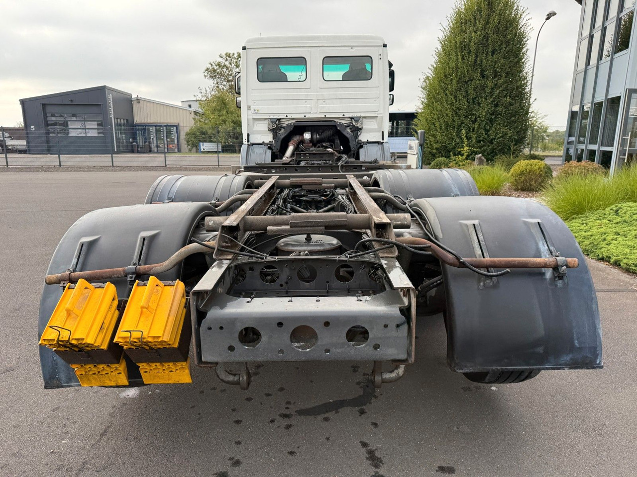Mercedes-Benz Actros 2532 MP 3 Fahrgestell - الشاسيه شاحنة: صور 4 Mercedes-Benz Actros 2532 MP 3 Fahrgestell - الشاسيه شاحنة: صور 4