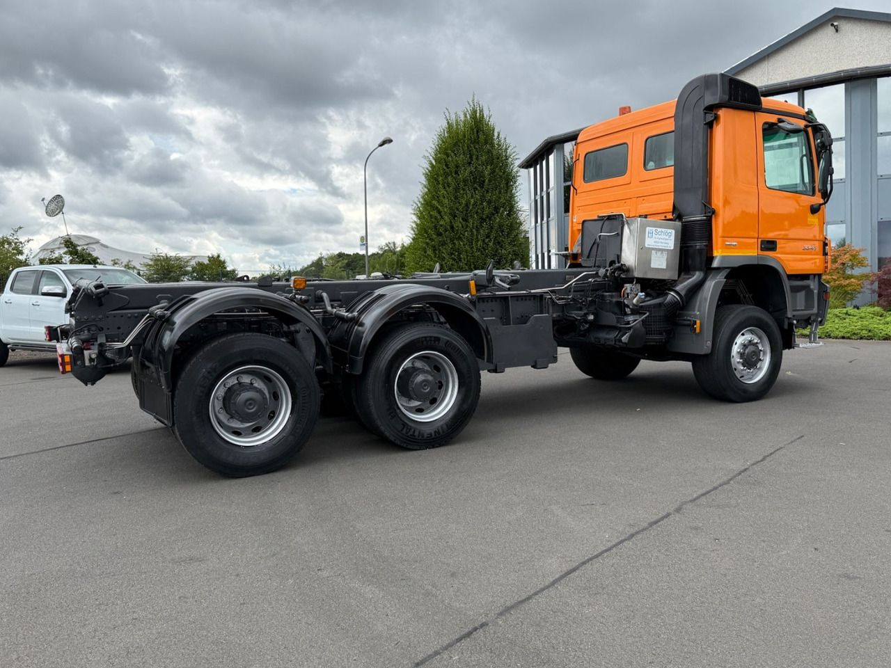 الشاسيه شاحنة Mercedes-Benz Actros 3341 6x6 Hydraulikpumpe + Tank: صور 7