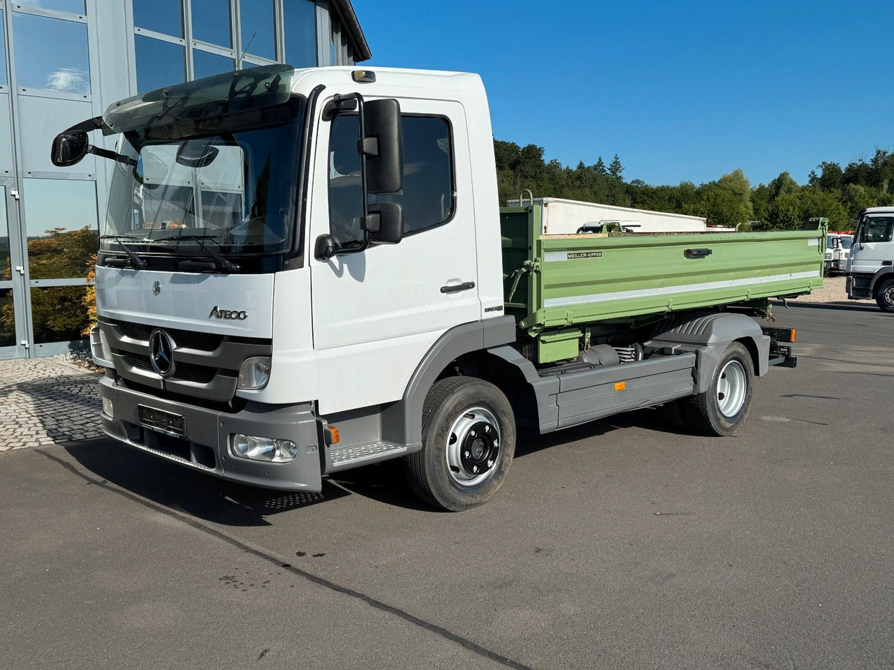 Mercedes-Benz Atego 824K Meiler 3- Seitenkipper + AHK + Hydr. - قلاب صغير: صور 2 Mercedes-Benz Atego 824K Meiler 3- Seitenkipper + AHK + Hydr. - قلاب صغير: صور 2