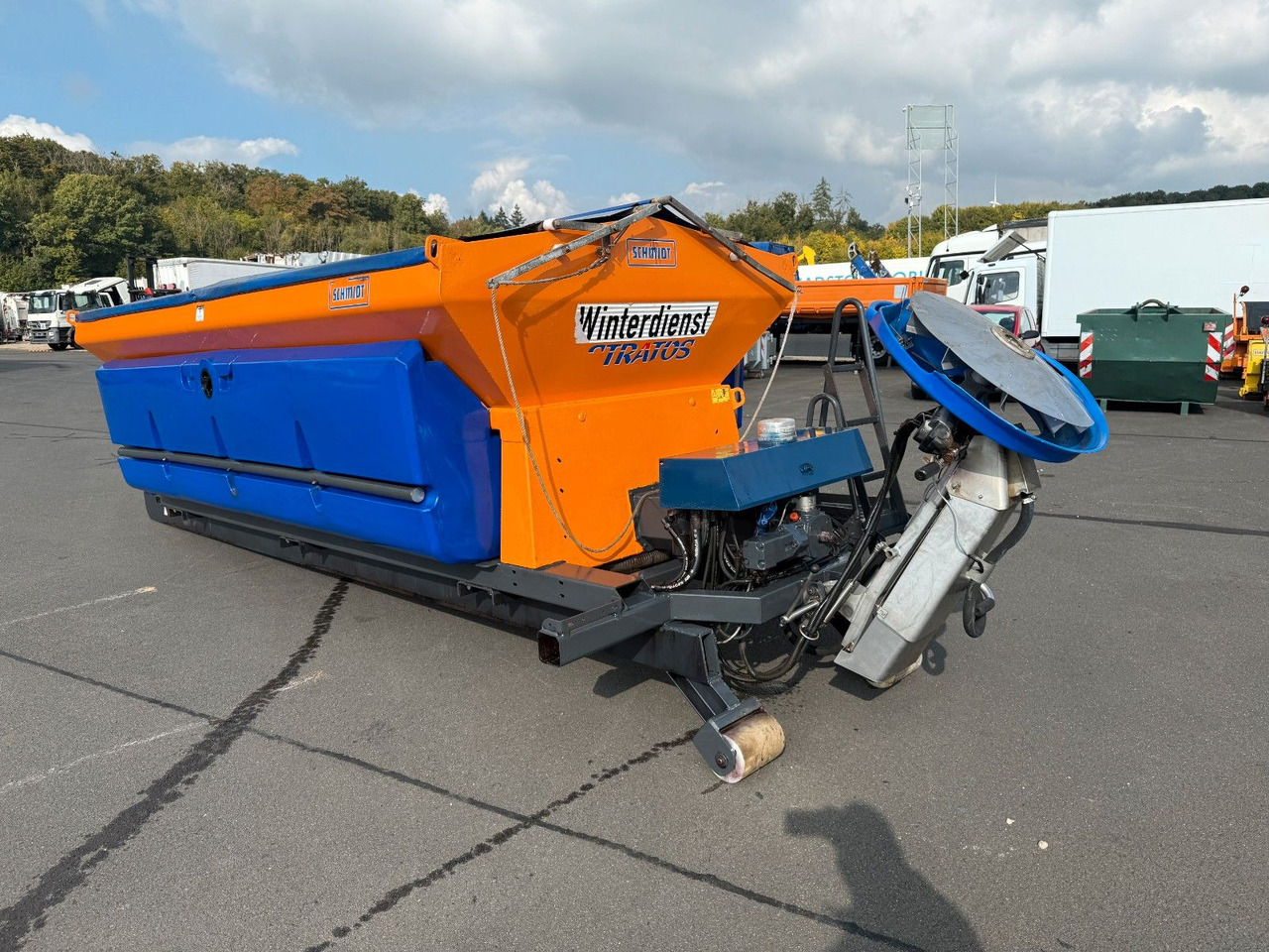 Schmidt Salzstreuer Winterdienst Stratos S60L-42 VCLN660 - شاحنة ذات الخطاف: صور 4 Schmidt Salzstreuer Winterdienst Stratos S60L-42 VCLN660 - شاحنة ذات الخطاف: صور 4