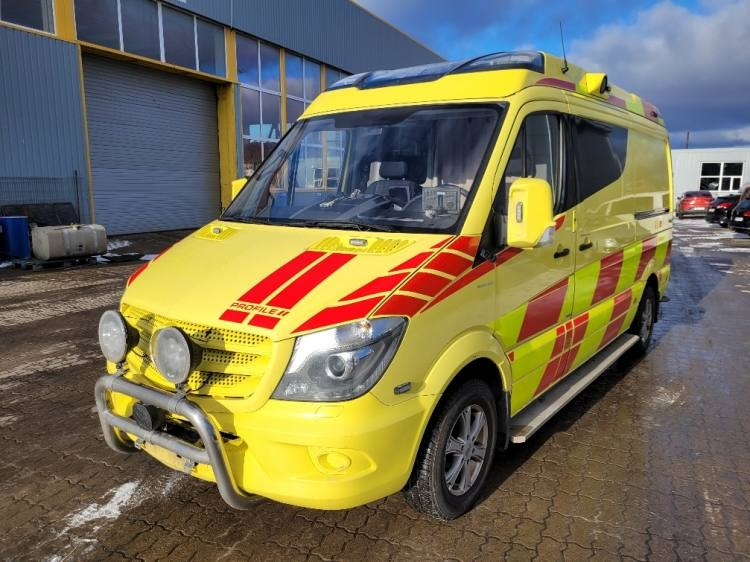 MERCEDES – BENZ SPRINTER 3.0D AMBULANCE (PROFILE) KLIMA 2.2016 EURO 6 - سيارة إسعاف: صور 2 MERCEDES – BENZ SPRINTER 3.0D AMBULANCE (PROFILE) KLIMA 2.2016 EURO 6 - سيارة إسعاف: صور 2