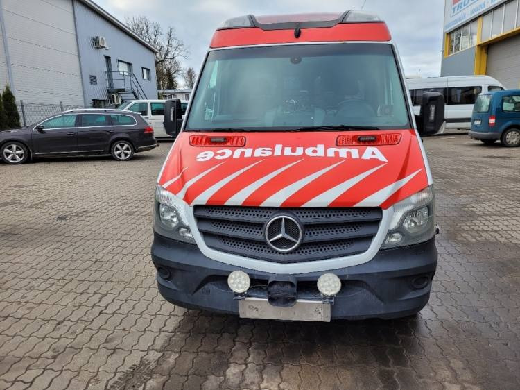 MERCEDES – BENZ SPRINTER 319 AMBULANCE (PROFILE) KLIMA, 6.2017, EURO 6 - سيارة إسعاف: صور 3 MERCEDES – BENZ SPRINTER 319 AMBULANCE (PROFILE) KLIMA, 6.2017, EURO 6 - سيارة إسعاف: صور 3