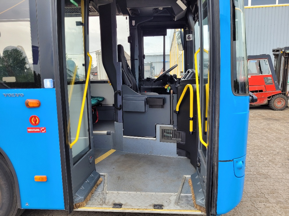 النقل الحضري VOLVO B7RLE 8700 KLIMA, 5.2011, EURO 5, RAMP, 42 seats, 12m: صور 22
