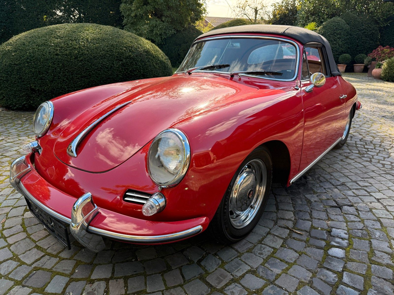 Porsche 356 C / 1600 C Reutter Cabrio Porsche 356 C / 1600 C Reutter Cabrio - سيارة: صور 1 Porsche 356 C / 1600 C Reutter Cabrio Porsche 356 C / 1600 C Reutter Cabrio - سيارة: صور 1
