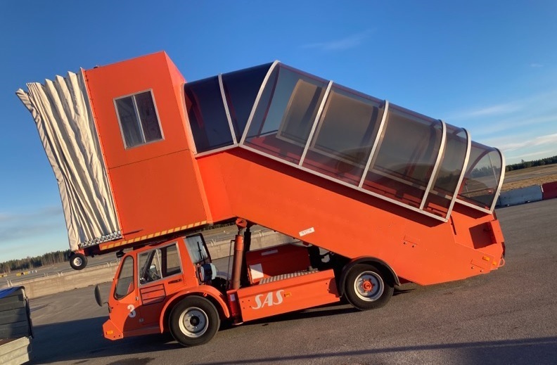 Mallaghan Passenger Stairs Eurostair - سلالم الطائرة: صور 1 Mallaghan Passenger Stairs Eurostair - سلالم الطائرة: صور 1