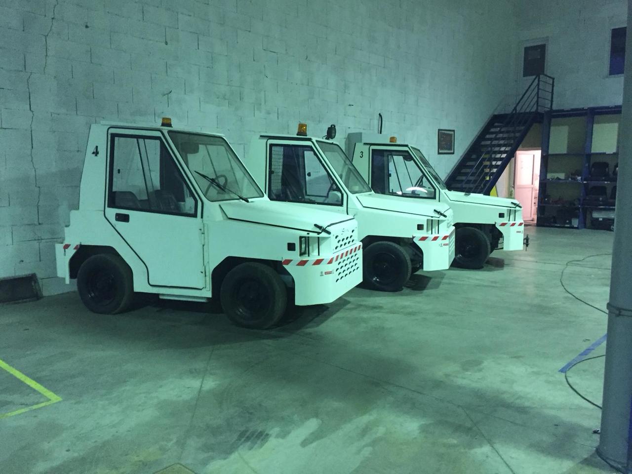 SOVAM TRACTOR/DIESEL K22 - جرارات الأمتعة: صور 3 SOVAM TRACTOR/DIESEL K22 - جرارات الأمتعة: صور 3