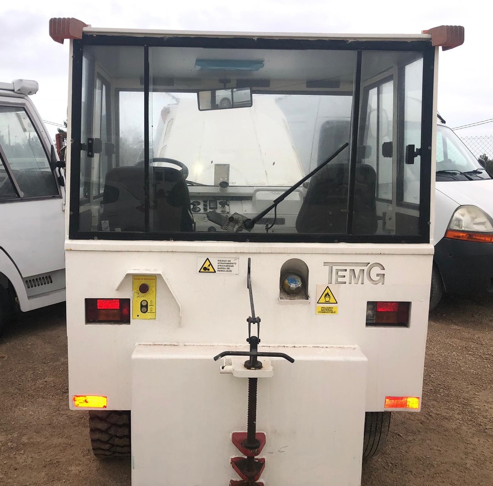 TEMG TRACTOR/DIESEL TG5000 - جرارات الأمتعة: صور 4 TEMG TRACTOR/DIESEL TG5000 - جرارات الأمتعة: صور 4