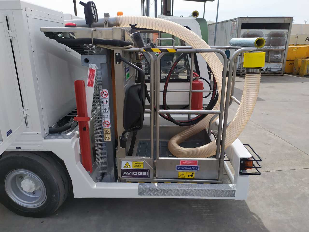 شاحنة خدمة المراحيض Toilet Truck Aviogei VSTM: صور 6