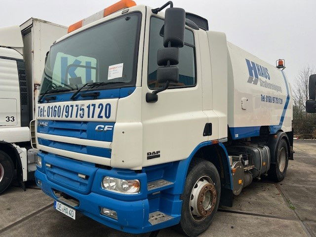 DAF 65 FA65.180 CF - سياره كنس شوارع: صور 1 DAF 65 FA65.180 CF - سياره كنس شوارع: صور 1