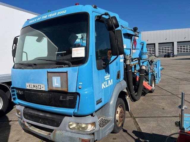DAF LF 45 FA45.130 LF - شاحنة صهريج: صور 1 DAF LF 45 FA45.130 LF - شاحنة صهريج: صور 1