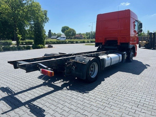 DAF XF 105.410 FA105.410 XF - الشاسيه شاحنة: صور 4 DAF XF 105.410 FA105.410 XF - الشاسيه شاحنة: صور 4
