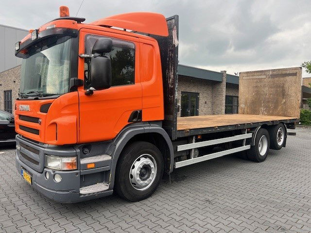 Scania P340 6x2 - شاحنات مسطحة: صور 1 Scania P340 6x2 - شاحنات مسطحة: صور 1