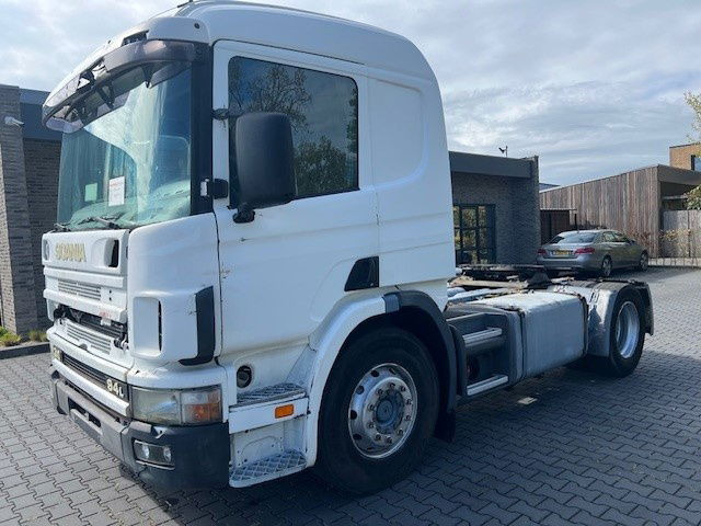 Scania P94-310 .310 - شاحنة جرار: صور 1 Scania P94-310 .310 - شاحنة جرار: صور 1