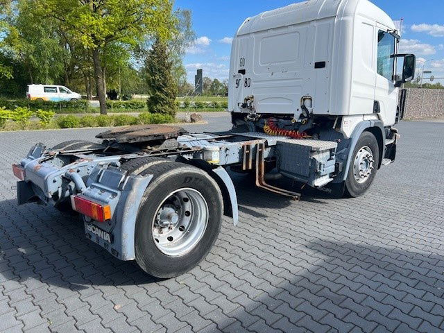Scania P94-310 .310 - شاحنة جرار: صور 3 Scania P94-310 .310 - شاحنة جرار: صور 3