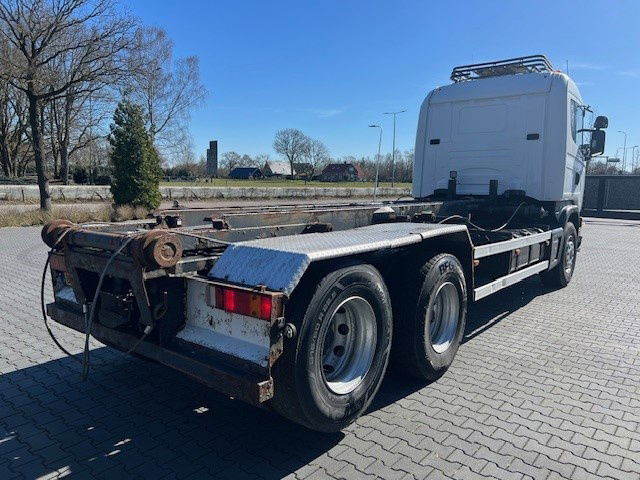 Scania R144-460 V8 .460 6x2 - شاحنات الحاويات/ جسم علوي قابل للتغيير شاحنة: صور 3 Scania R144-460 V8 .460 6x2 - شاحنات الحاويات/ جسم علوي قابل للتغيير شاحنة: صور 3