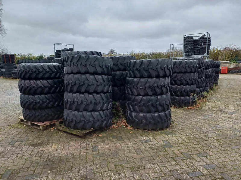 Diversen banden - الإطارات: صور 2 Diversen banden - الإطارات: صور 2