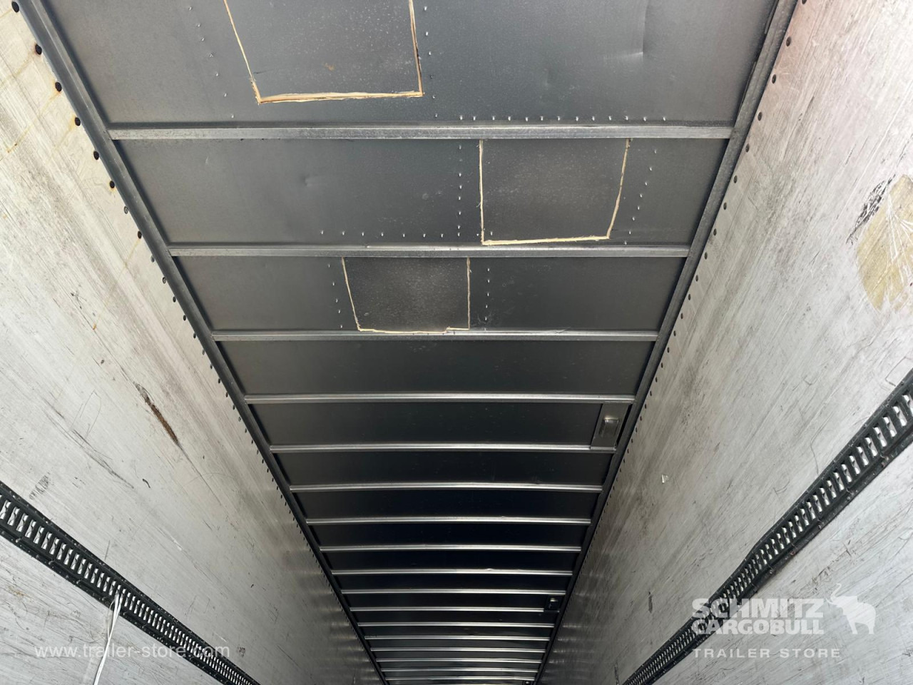 Dryfreight Standard - بصندوق مغلق نصف مقطورة: صور 4 Dryfreight Standard - بصندوق مغلق نصف مقطورة: صور 4
