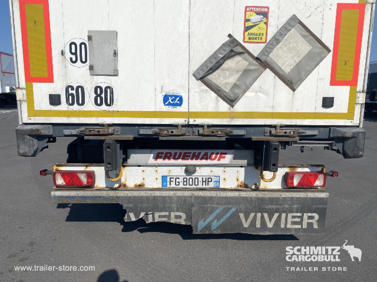 FRUEHAUF Curtainsider Standard Taillift - الخيمة نصف مقطورة: صور 4 FRUEHAUF Curtainsider Standard Taillift - الخيمة نصف مقطورة: صور 4
