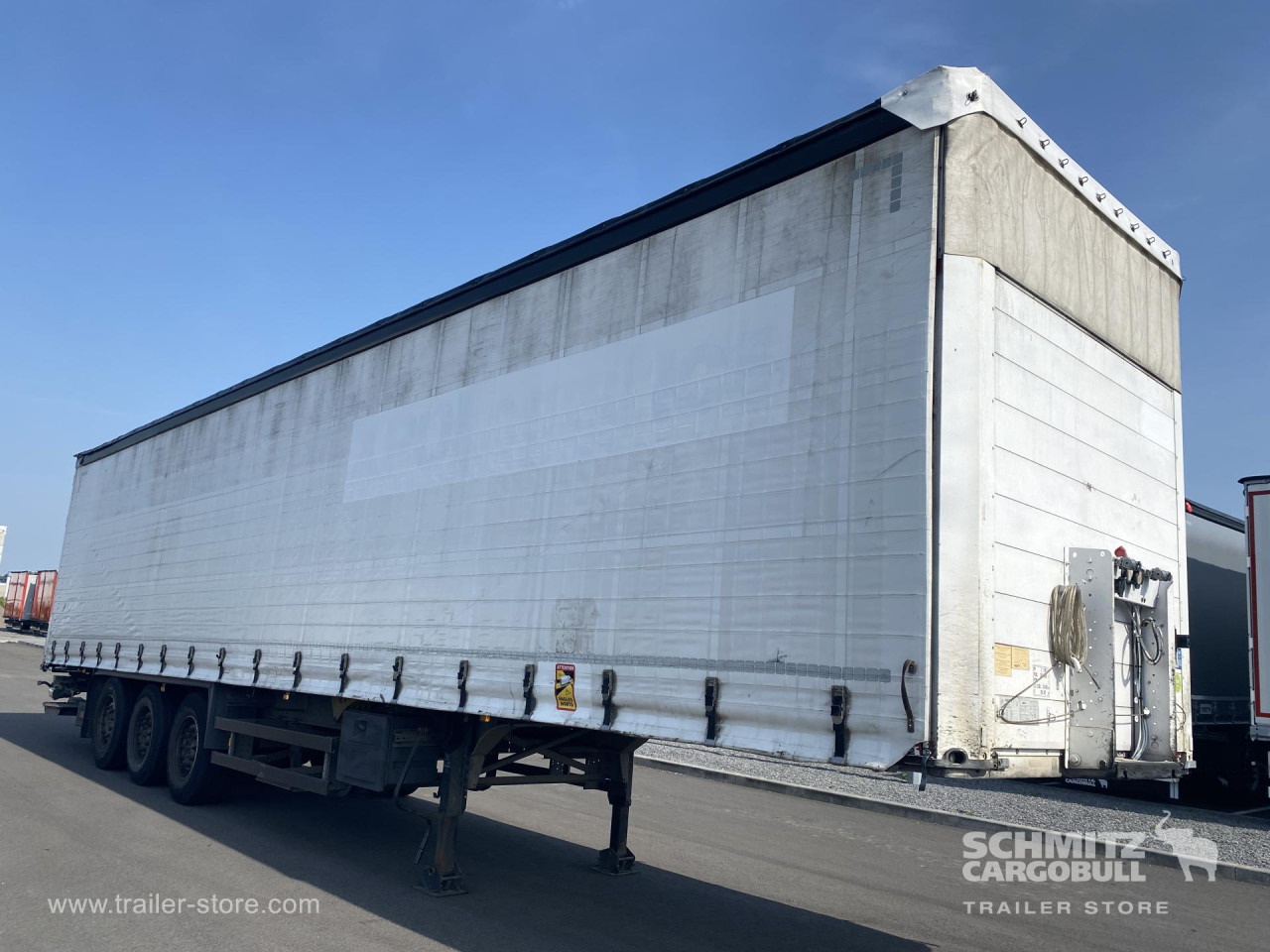 SCHMITZ Curtainsider Mega Taillift - الخيمة نصف مقطورة: صور 1 SCHMITZ Curtainsider Mega Taillift - الخيمة نصف مقطورة: صور 1