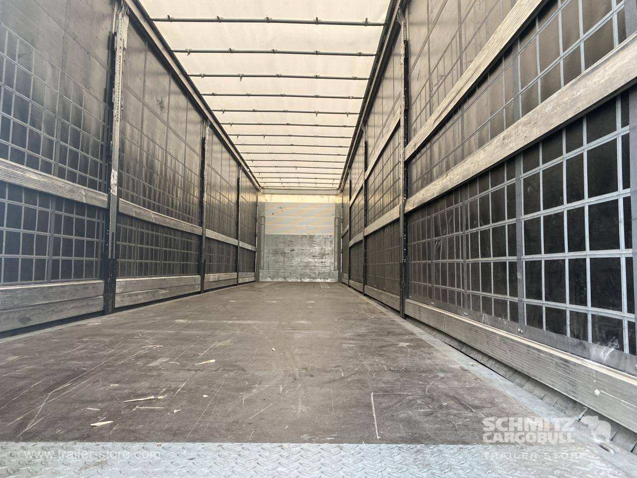 SCHMITZ Curtainsider Standard - الخيمة نصف مقطورة: صور 4 SCHMITZ Curtainsider Standard - الخيمة نصف مقطورة: صور 4