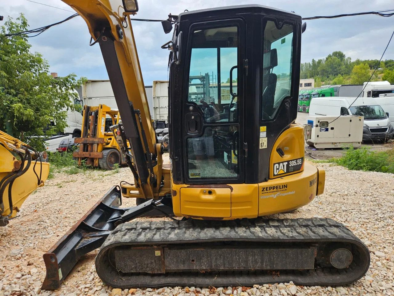 CAT 305 5E2 - حفارة مصغرة: صور 4 CAT 305 5E2 - حفارة مصغرة: صور 4