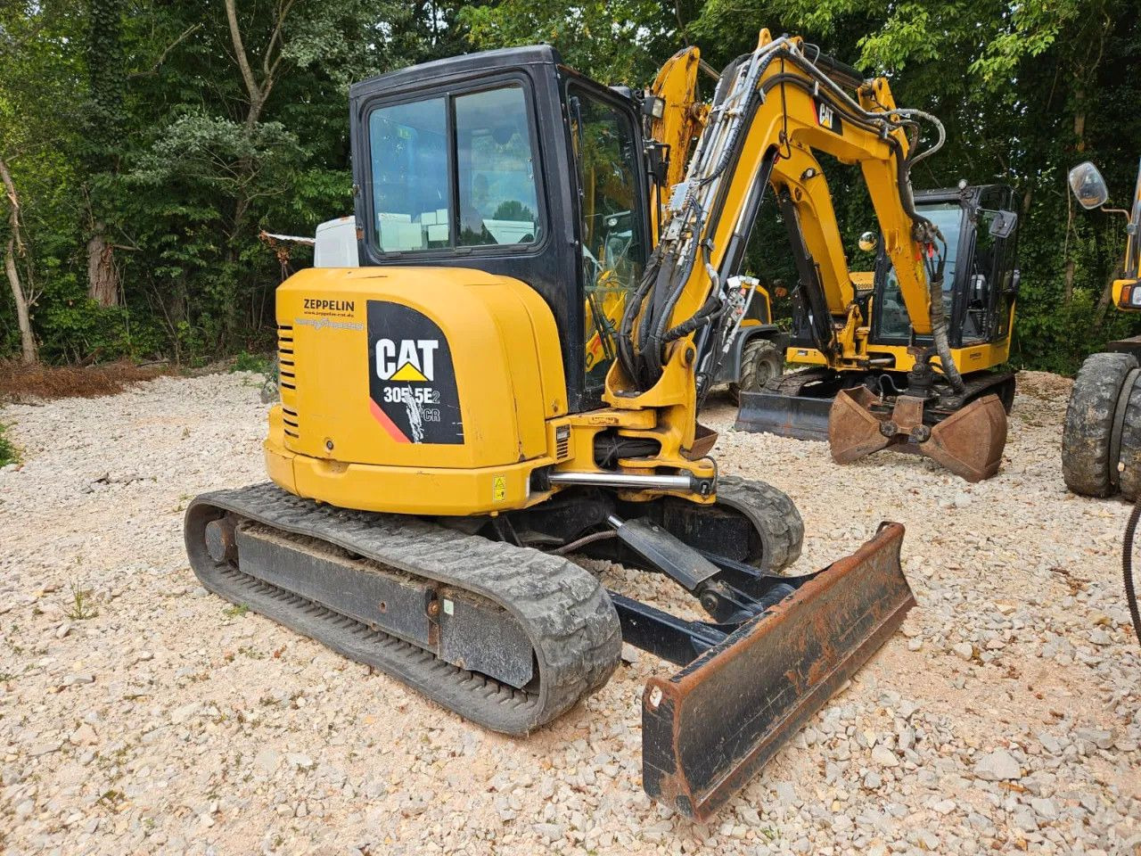 CAT 305 5E2 - حفارة مصغرة: صور 1 CAT 305 5E2 - حفارة مصغرة: صور 1