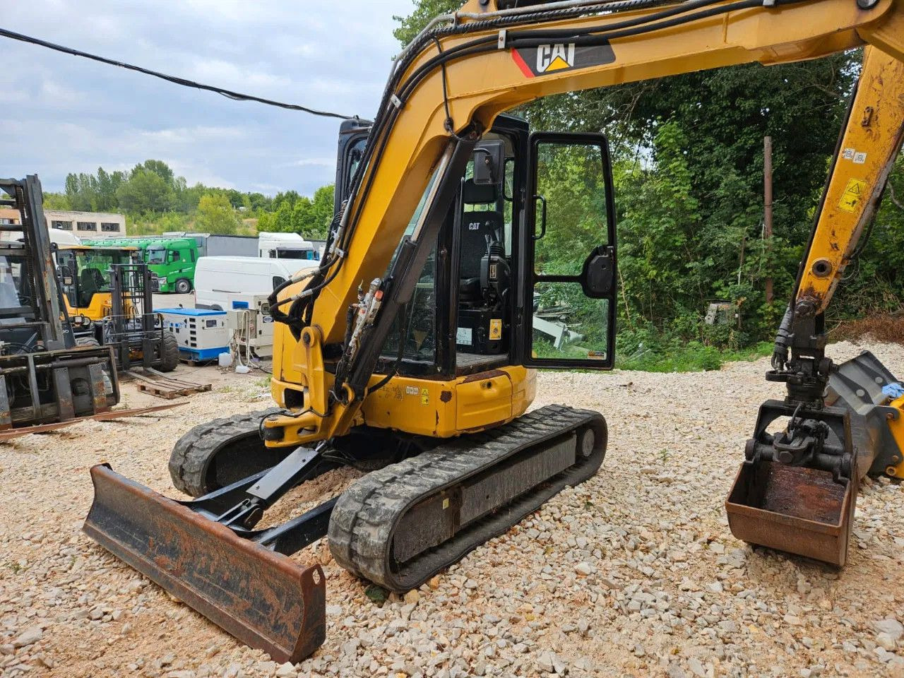 CAT 305 5E2 - حفارة مصغرة: صور 5 CAT 305 5E2 - حفارة مصغرة: صور 5