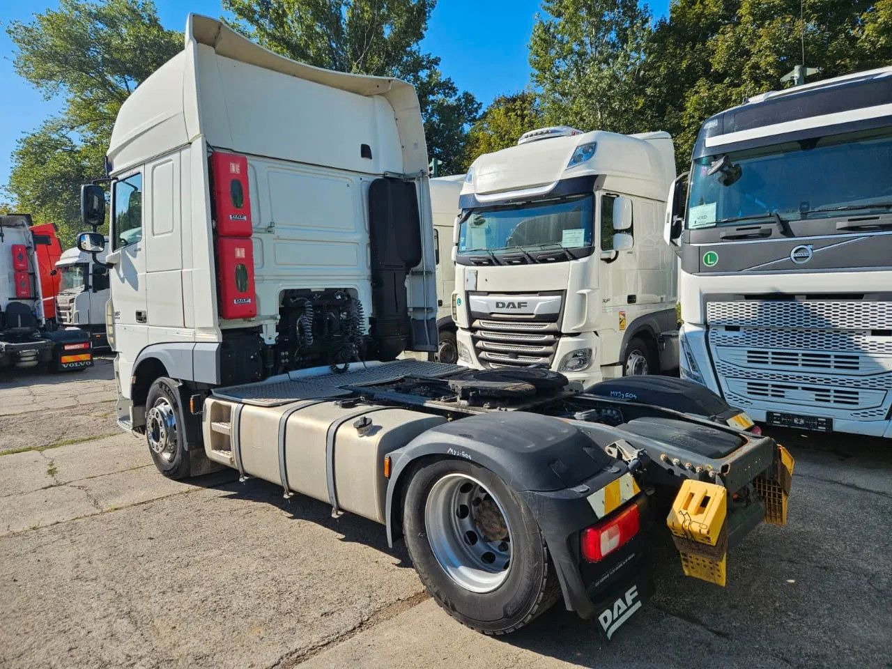 DAF XF 460 SSC Retarder Standklima - شاحنة جرار: صور 4 DAF XF 460 SSC Retarder Standklima - شاحنة جرار: صور 4