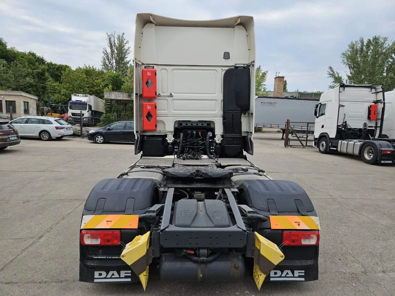 DAF XF 480 SSC Full Spoiler Alloy wheels Standklima - شاحنة جرار: صور 4 DAF XF 480 SSC Full Spoiler Alloy wheels Standklima - شاحنة جرار: صور 4