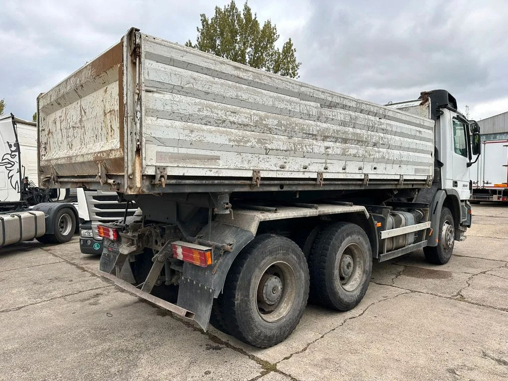 Mercedes-Benz Actros 3341 3 sided Tipper, 6x4, Euro 3, - قلابات: صور 3 Mercedes-Benz Actros 3341 3 sided Tipper, 6x4, Euro 3, - قلابات: صور 3