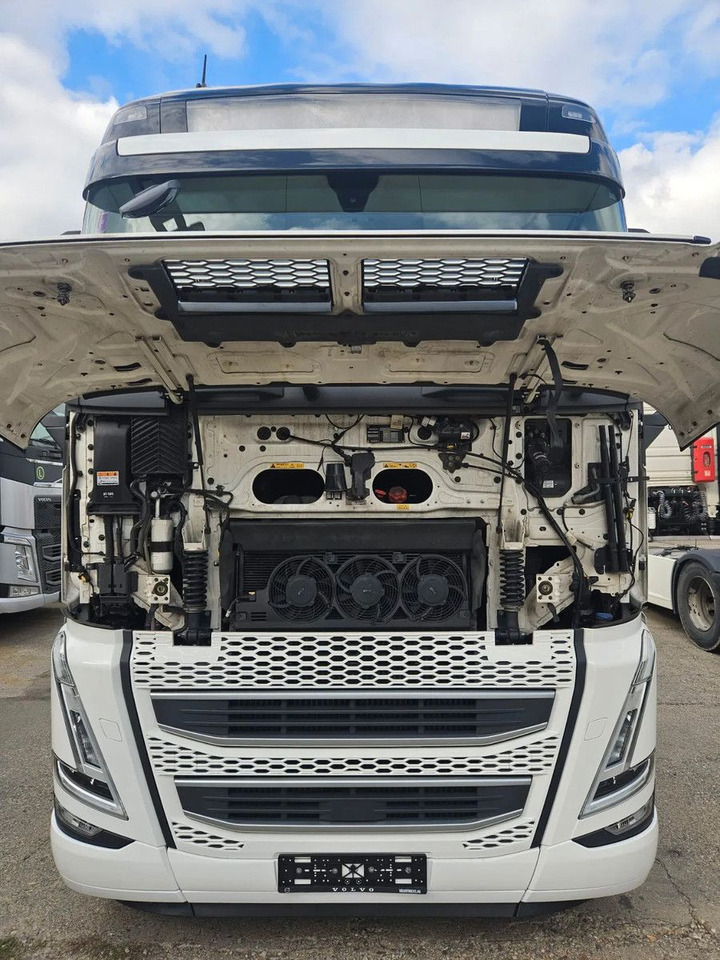 Volvo FH 460 XL, I-Park, ACC, DAS, Gen2V2 - شاحنة جرار: صور 5 Volvo FH 460 XL, I-Park, ACC, DAS, Gen2V2 - شاحنة جرار: صور 5