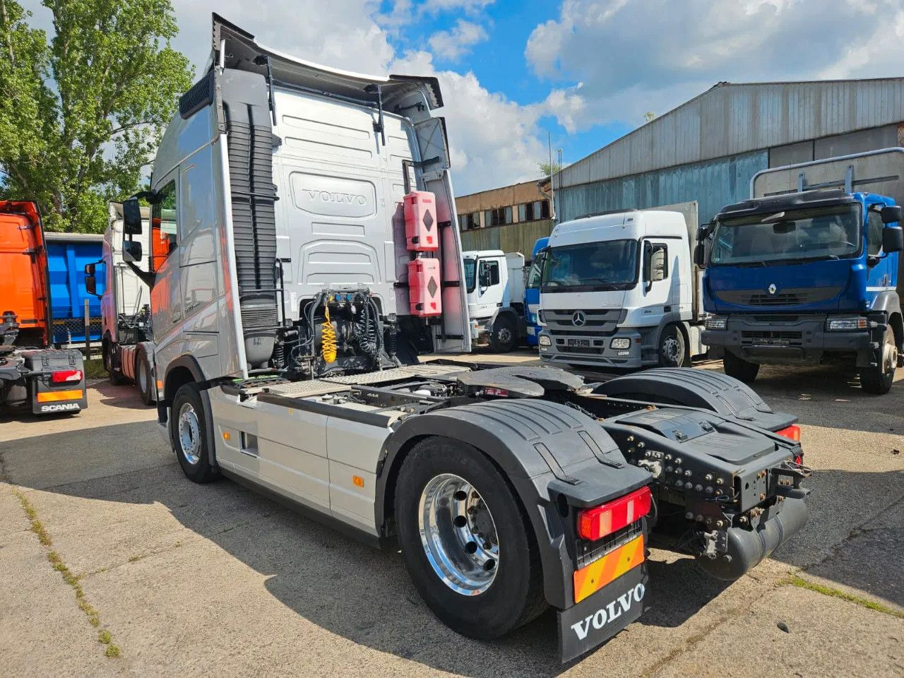 Volvo FH 500 Globe-Standard-Alloy W-ACC-DAS - شاحنة جرار: صور 4 Volvo FH 500 Globe-Standard-Alloy W-ACC-DAS - شاحنة جرار: صور 4