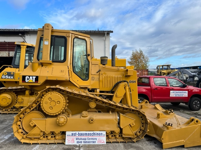 CATERPILLAR CAT D5H - بلدوزر: صور 2 CATERPILLAR CAT D5H - بلدوزر: صور 2