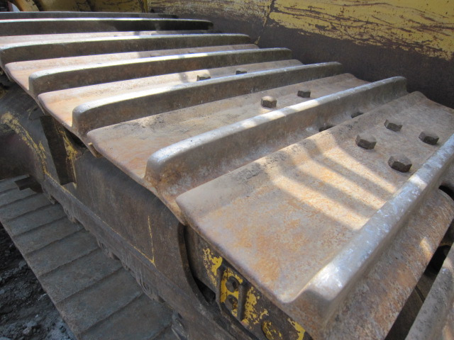 KOMATSU D85PX15 mit 3-Zahn-Ripper - بلدوزر: صور 3 KOMATSU D85PX15 mit 3-Zahn-Ripper - بلدوزر: صور 3