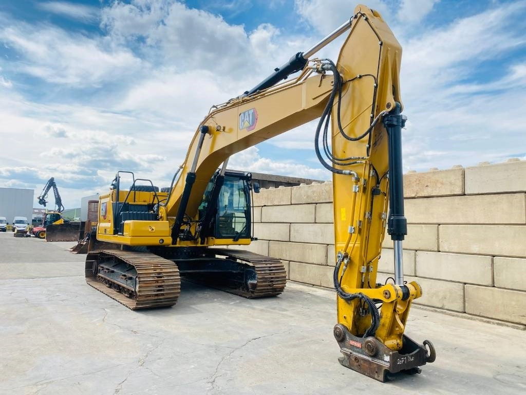 CAT 330 - حفارات زحافة: صور 3 CAT 330 - حفارات زحافة: صور 3