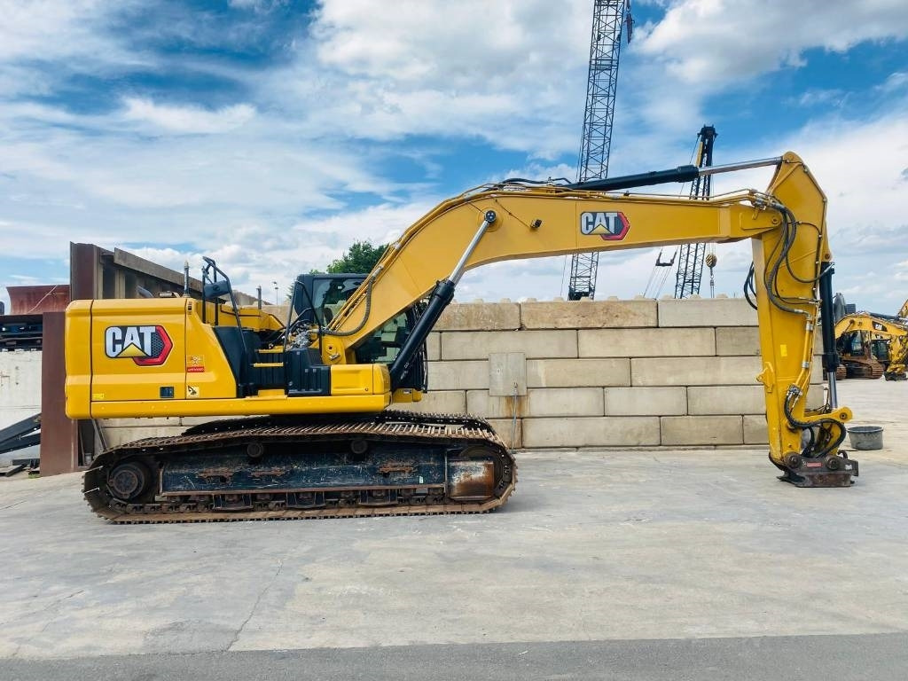 CAT 330 - حفارات زحافة: صور 2 CAT 330 - حفارات زحافة: صور 2