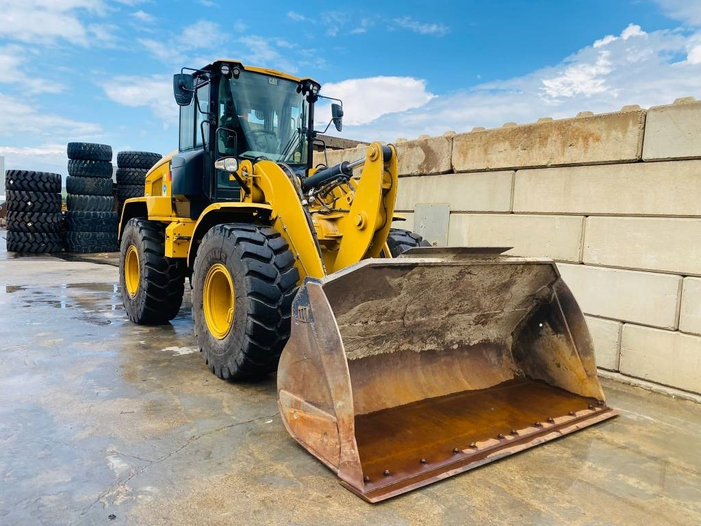 CAT 926m - اللودر بعجل: صور 3 CAT 926m - اللودر بعجل: صور 3