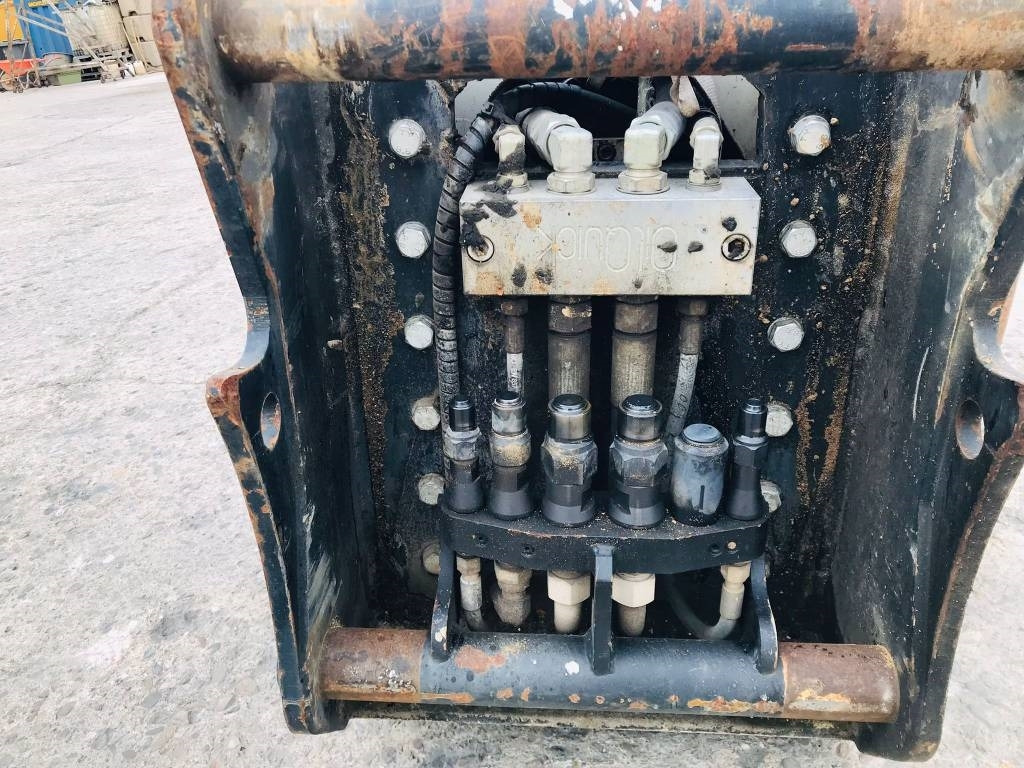 Okada Cut-70v/hr - ماكينة القص الهيدروليكي: صور 5 Okada Cut-70v/hr - ماكينة القص الهيدروليكي: صور 5