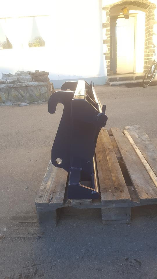 Euroadapter Weidemann Wacker Hoflader Radlader Euro Adapter - وصلة الربط للمعدات المعلقة: صور 4 Euroadapter Weidemann Wacker Hoflader Radlader Euro Adapter - وصلة الربط للمعدات المعلقة: صور 4