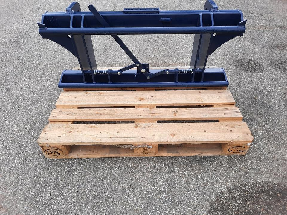 Euroadapter Weidemann Wacker groß Hoflader Radlader Euro Adapter - وصلة الربط للمعدات المعلقة: صور 1 Euroadapter Weidemann Wacker groß Hoflader Radlader Euro Adapter - وصلة الربط للمعدات المعلقة: صور 1