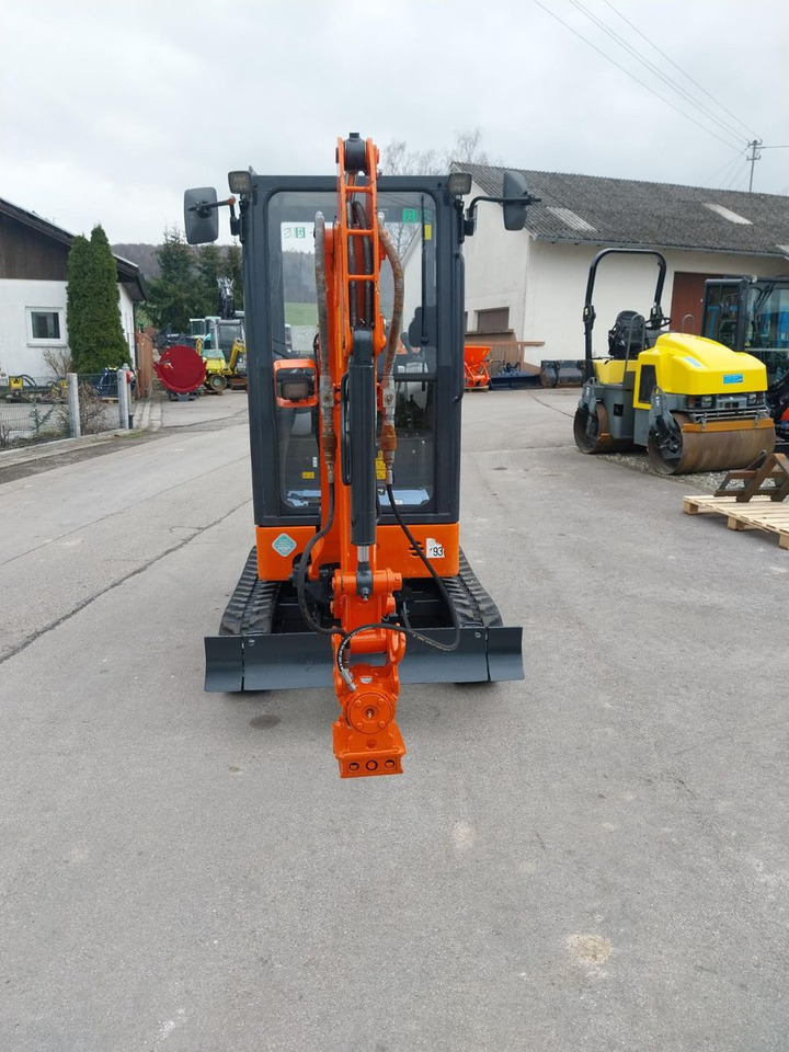 Hitachi ZX 19 mit Powertilt - حفارة مصغرة: صور 2 Hitachi ZX 19 mit Powertilt - حفارة مصغرة: صور 2