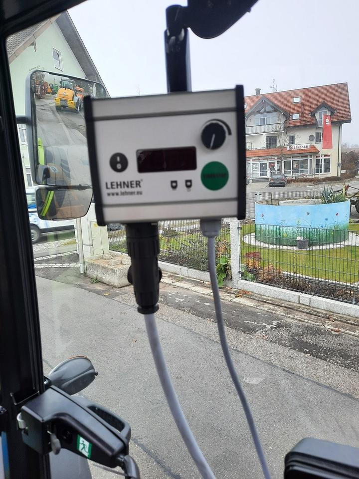 Lehner Polaro 110 Streuer Salzstreuer Radlader Winterdienst JCB - الرمال مفرشة: صور 4 Lehner Polaro 110 Streuer Salzstreuer Radlader Winterdienst JCB - الرمال مفرشة: صور 4