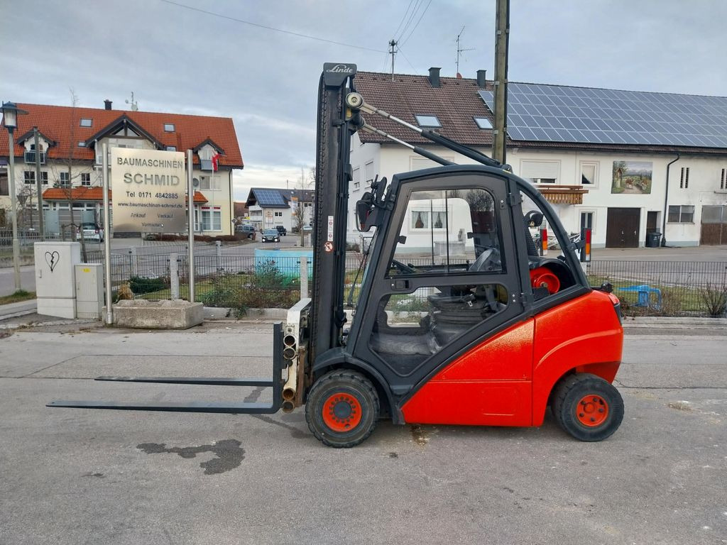 Linde H 25 T - رافعة شوكية ديزل: صور 2 Linde H 25 T - رافعة شوكية ديزل: صور 2