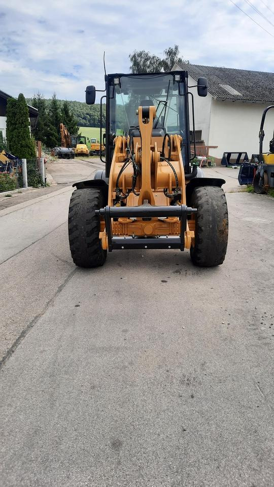Radlader Cat 908M 906 907 2018 Hoflader Lader Schaufellader - لودر مفصلي صغير: صور 2 Radlader Cat 908M 906 907 2018 Hoflader Lader Schaufellader - لودر مفصلي صغير: صور 2