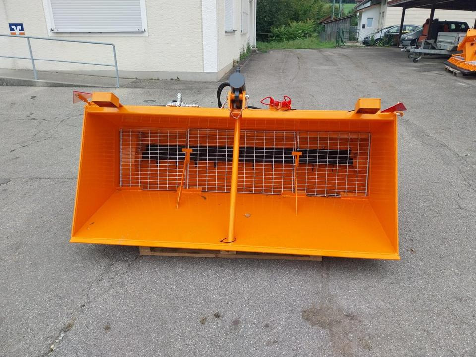 Salzstreuer Sandstreuer Splittstreuer Schlepper Traktor Winterdie - الرمال مفرشة: صور 2 Salzstreuer Sandstreuer Splittstreuer Schlepper Traktor Winterdie - الرمال مفرشة: صور 2