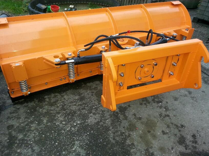 تأجير Schneeschild 2,6m Komatsu Liebherr Schlepper Radlader Hoflader Schneeschild 2,6m Komatsu Liebherr Schlepper Radlader Hoflader: صور 7 تأجير Schneeschild 2,6m Komatsu Liebherr Schlepper Radlader Hoflader Schneeschild 2,6m Komatsu Liebherr Schlepper Radlader Hoflader: صور 7