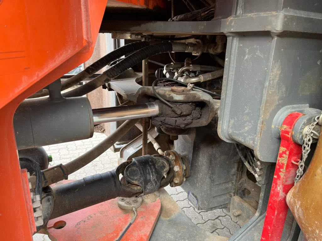 LIEBHERR Radlader L 566 Radlader - اللودر بعجل: صور 3 LIEBHERR Radlader L 566 Radlader - اللودر بعجل: صور 3