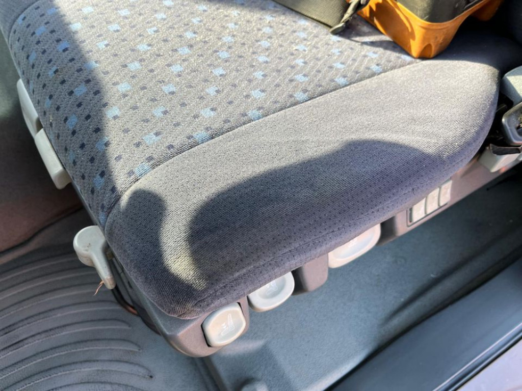 MAN TG-M 18.280 4x4 Pritsche Kran Singelreifen Funkfernbedienung - شاحنات مسطحة, شاحنة كرين: صور 4 MAN TG-M 18.280 4x4 Pritsche Kran Singelreifen Funkfernbedienung - شاحنات مسطحة, شاحنة كرين: صور 4